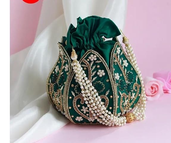 Lotus potli